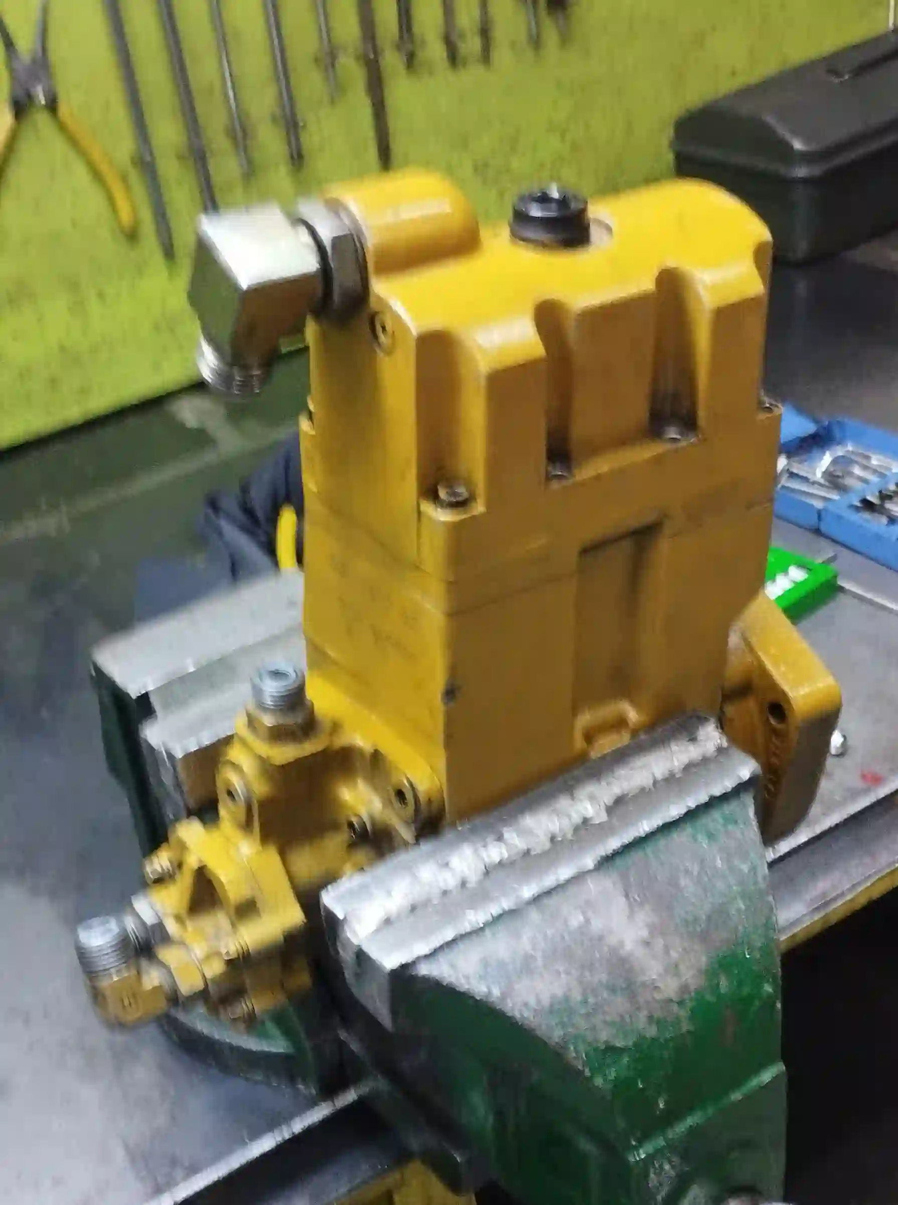 Caterpillar C9