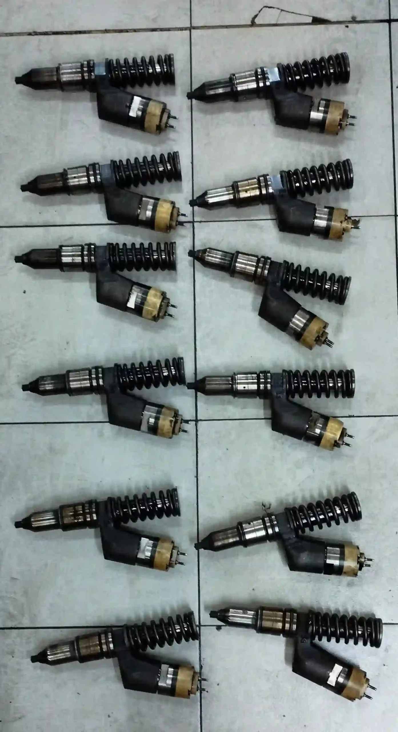 Injector Caterpillar C27