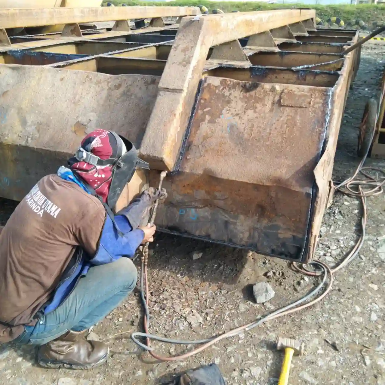 Ponton (On Site Repair)